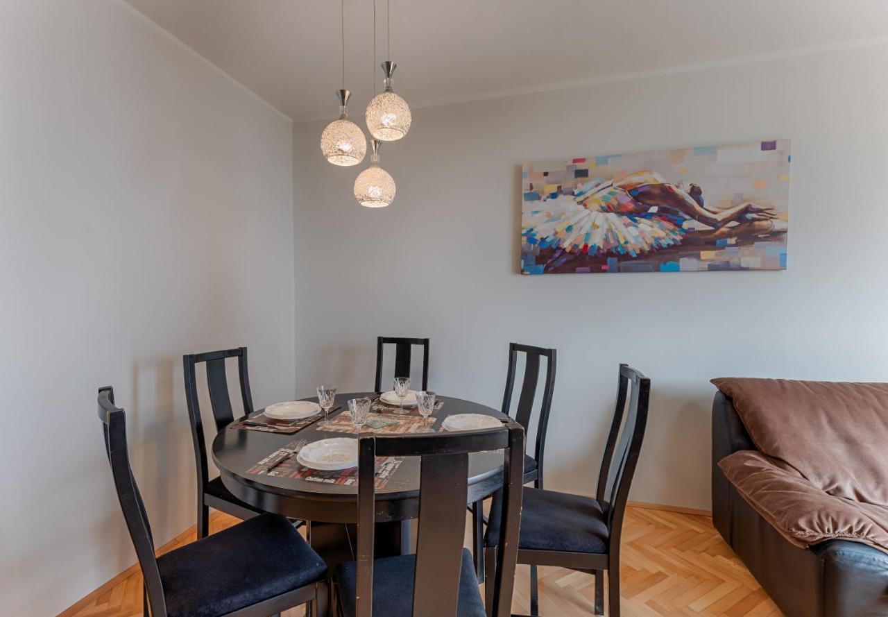 Two Bedroom Apartment Paris Rijeka Exterior photo